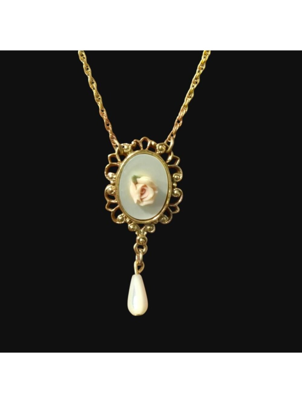 Vintage 1928 Gold Tone Necklace With Mother Of Pearl & Porcelain Rose Pendant